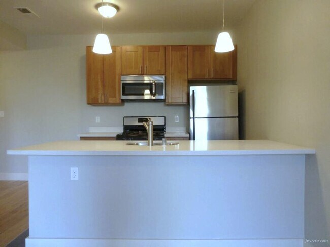 Photo - 853 Haight St