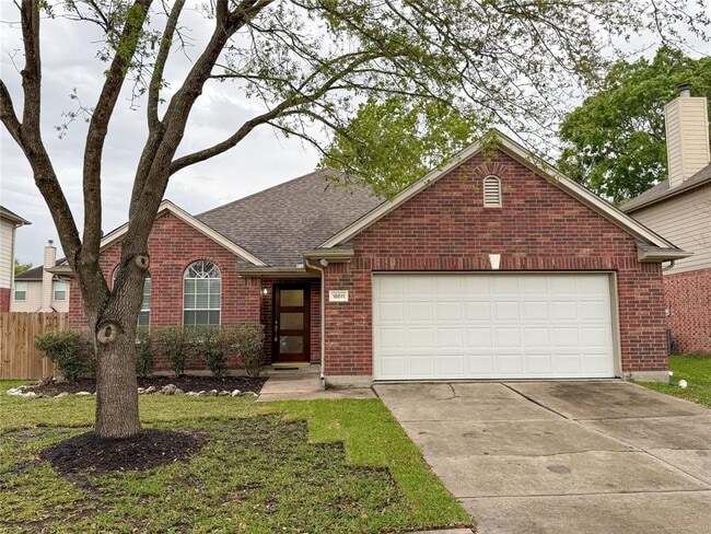 Photo - 18611 Woodbreeze Dr Casa