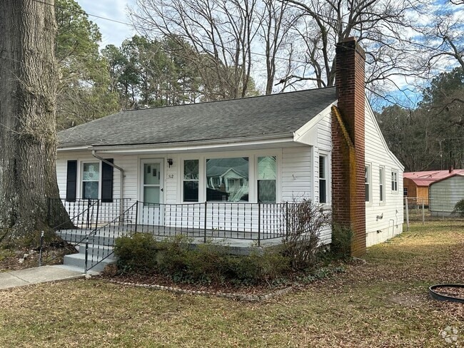 Building Photo - Newly Renovated Charming Home for Rent in ...