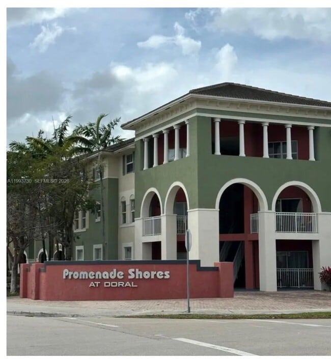Building Photo - 10901 NW 83rd St