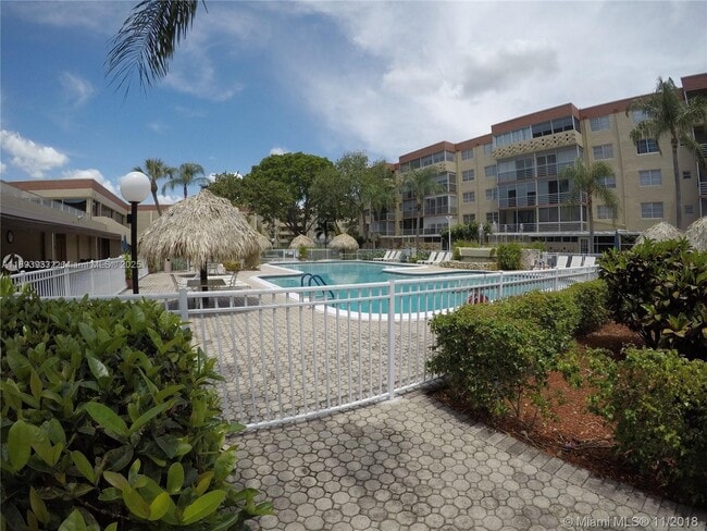 Building Photo - 404 NW 68th Ave Unit 410