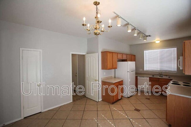 Photo - 10445 W Palm Ln