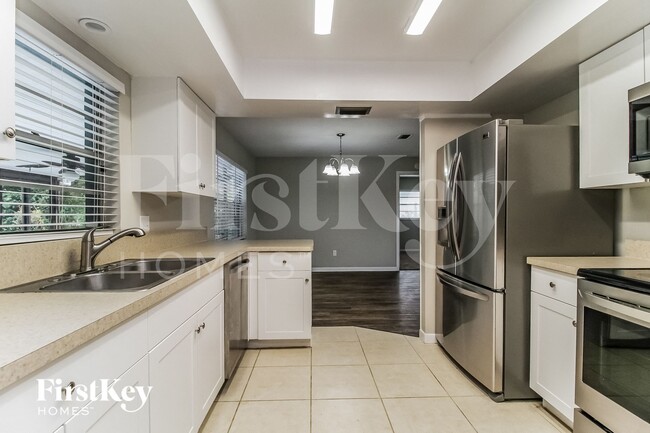 Photo - 891 Shenandoah Ave