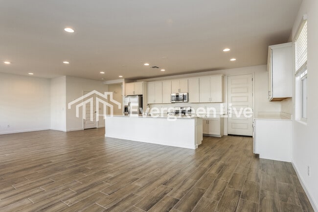 Photo - 10134 E Ulysses Ave