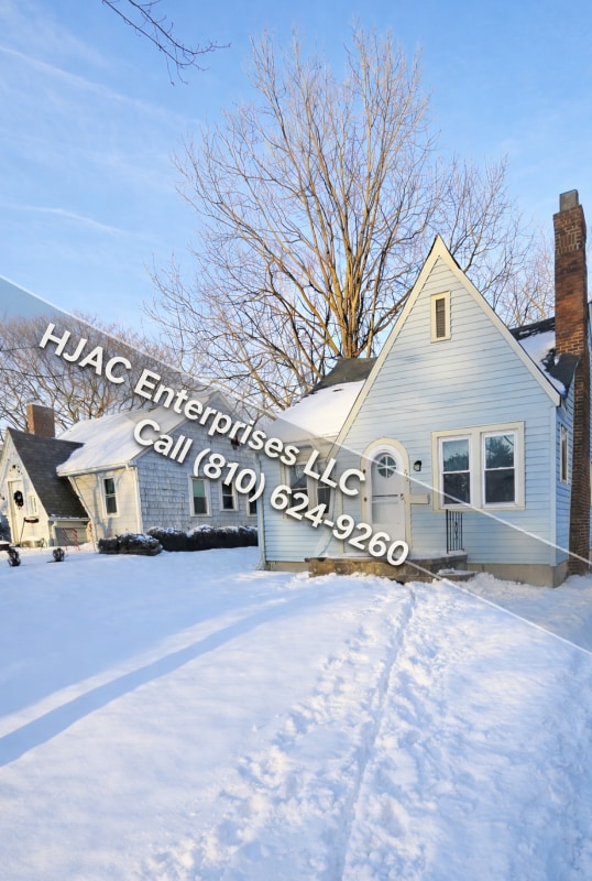 Building Photo - 722 Frank St