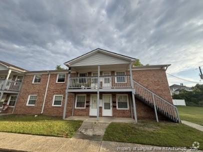Building Photo - 700 Pershing St Rental
