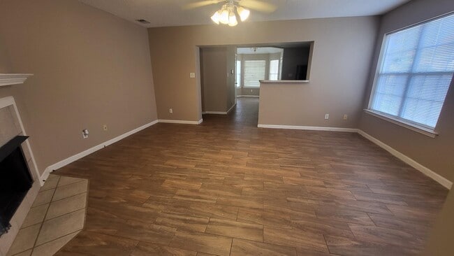 Photo - 3991 Sunset Lake Cove