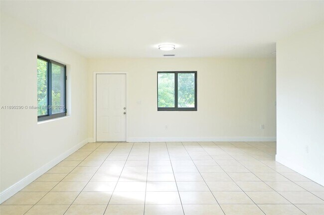 Photo - 1489 NW 59th St Unidad 1489