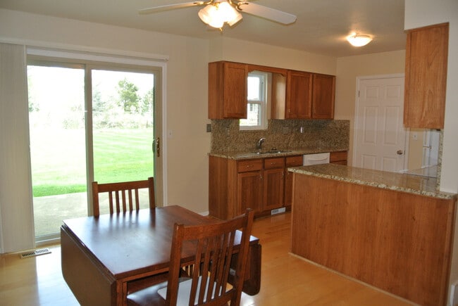 Photo - Boulder Townhome 3 bed, 2.5 bath