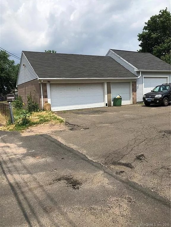 55 Arch St Apartments For Rent in Hamden, CT