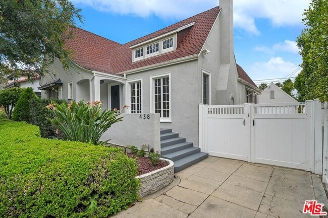 Photo - 458 S Citrus Ave