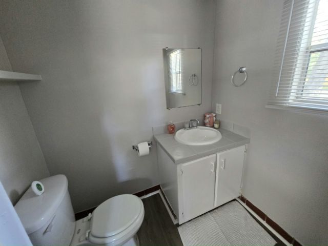 Photo - 11211 East Bay Rd