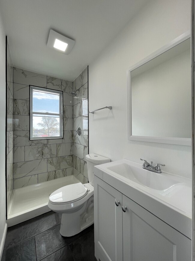 Renovated Bathroom - 367 Bishop Ave Unit 2nd Floor