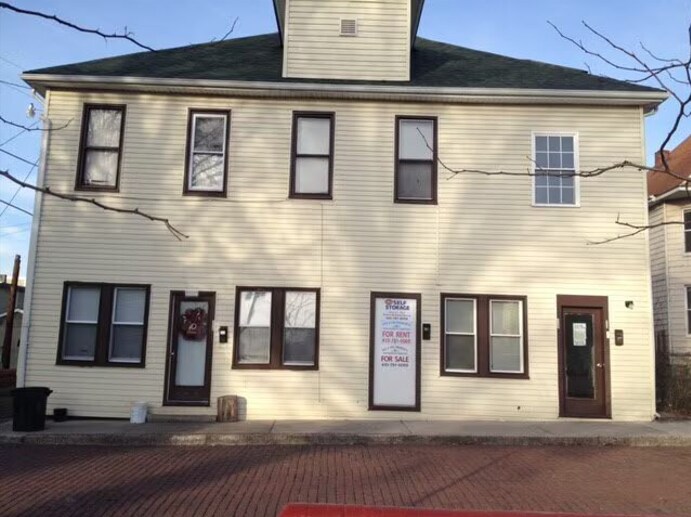 Photo - 110 E Fourth St Unit 110