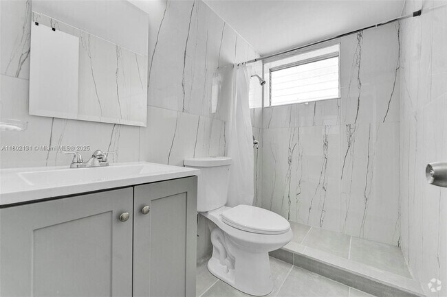 Building Photo - 1150 Euclid Ave Unit 311 Rental