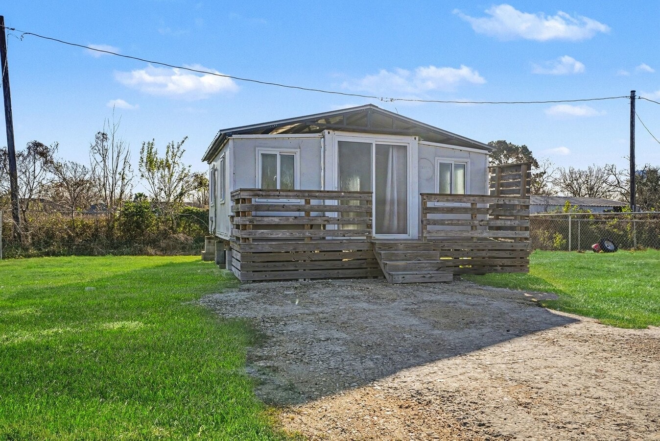 Photo - 2466 Avenue D