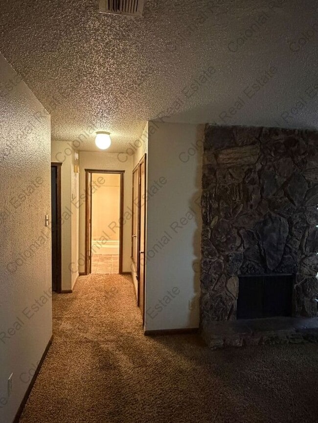 Photo - Cozy 2 bedroom 1 bathroom apartment with fireplace.