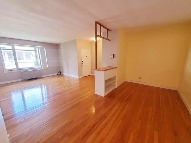 573 Washington St Unit 19