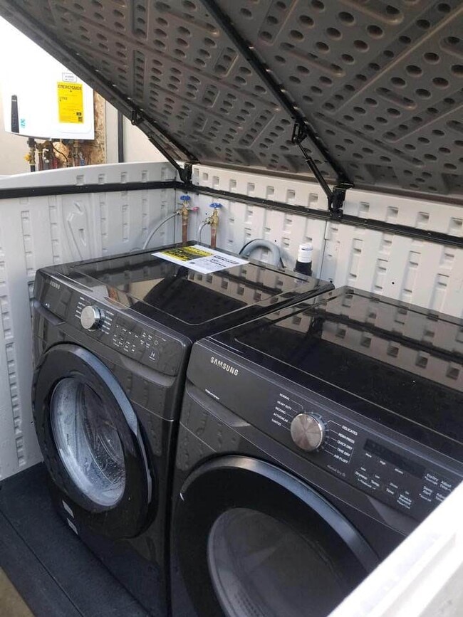 Photo - 938 Princess Anne Dr