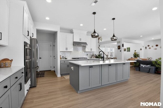 Photo - 139 S Lore's Landing Rd