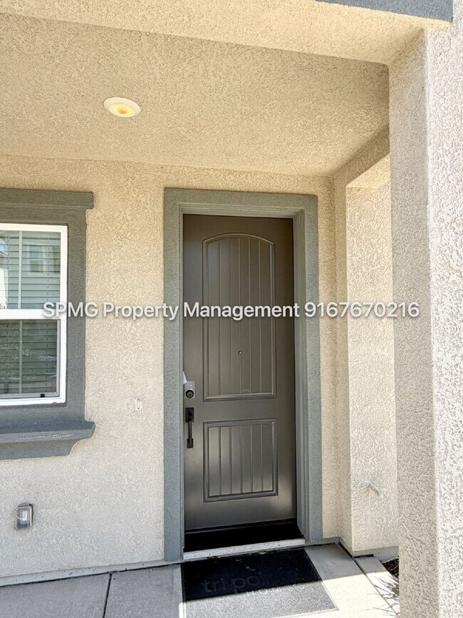 "Modern Rocklin Home : Spacious 3-Bedroom Home with Elegant Hardwood Accents!"