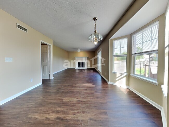 Photo - 10379 Magenta Dr