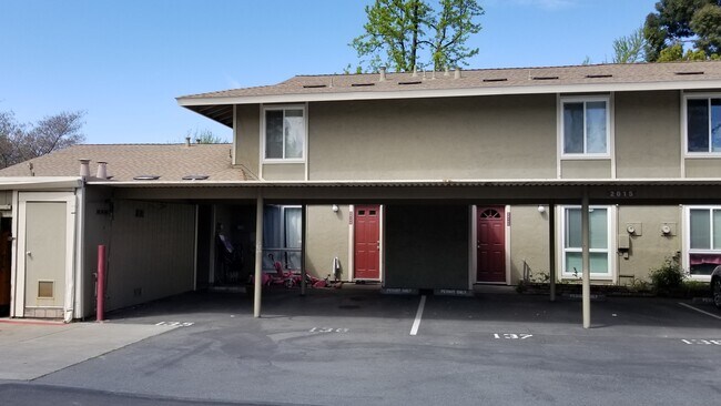 Photo - 2015 Olivera Rd