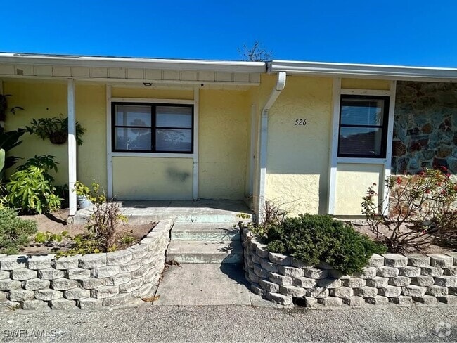 Building Photo - 4052 Bayshore Dr Unit 526 Rental