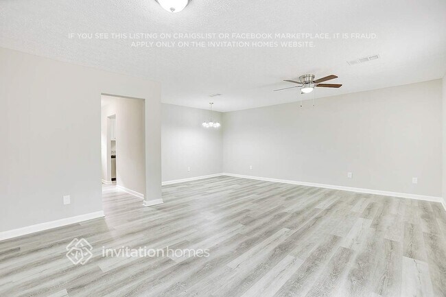 Photo - 4096 Big Valley Trail