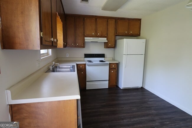 Photo - 1820 N Ridge Dr Unit C