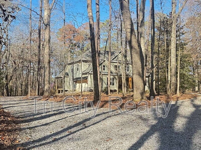 Photo - 175 Ridgeway Ct