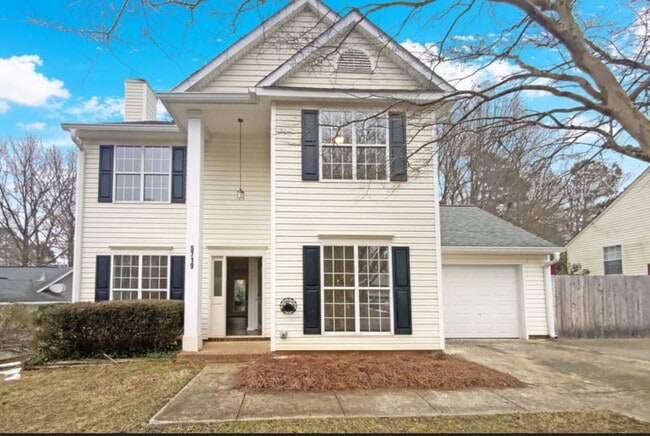 Building Photo - 5719 Rocbridge Ln