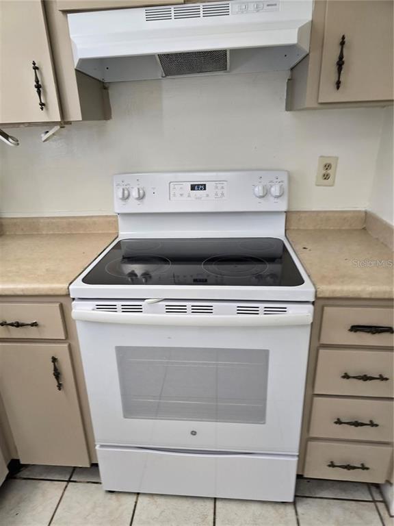 Photo - 712 Oakgrove Dr Unit 230