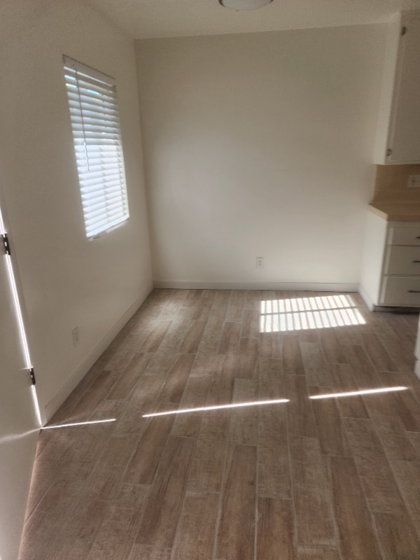 Photo - 30 Rose Ave Unidad 2