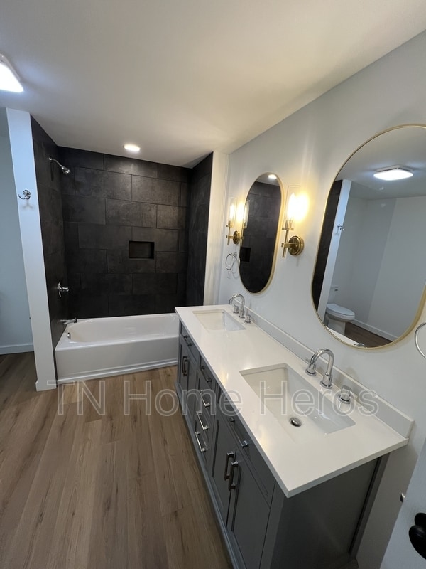 Photo - 2811 E 5th Ave