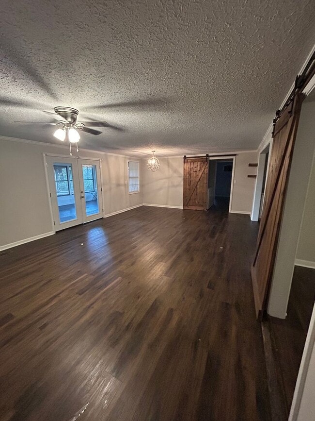 Photo - Beautiful 3 bedroom 2 bath home