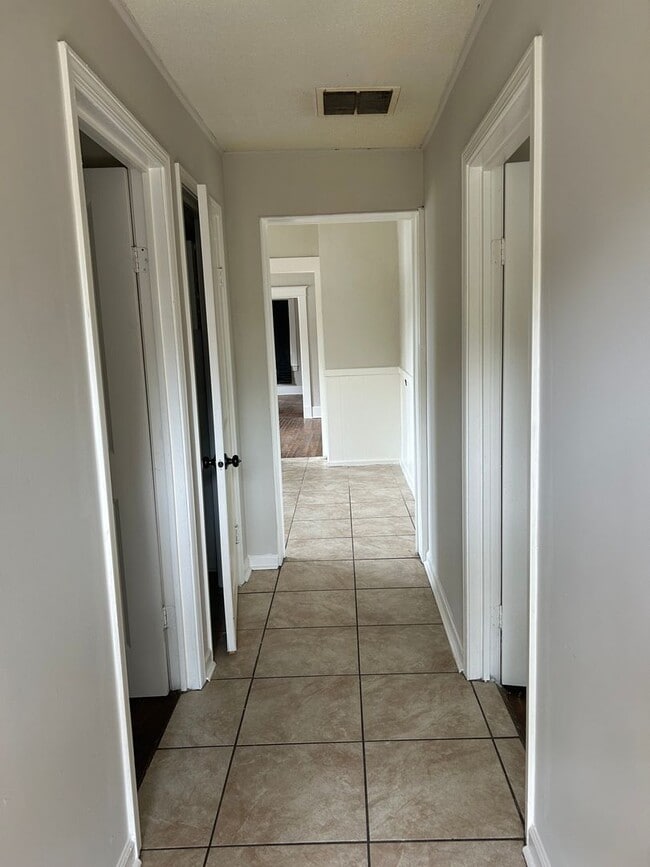 Photo - 3463 Macon Rd