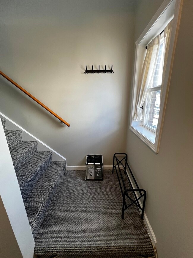 Photo - 1501 47th St