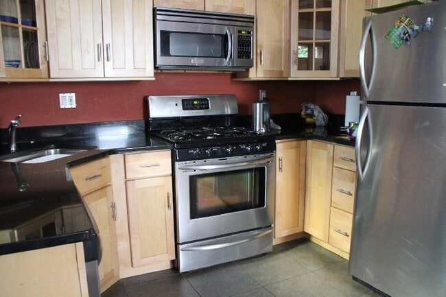 Photo - 22 Eastburn St