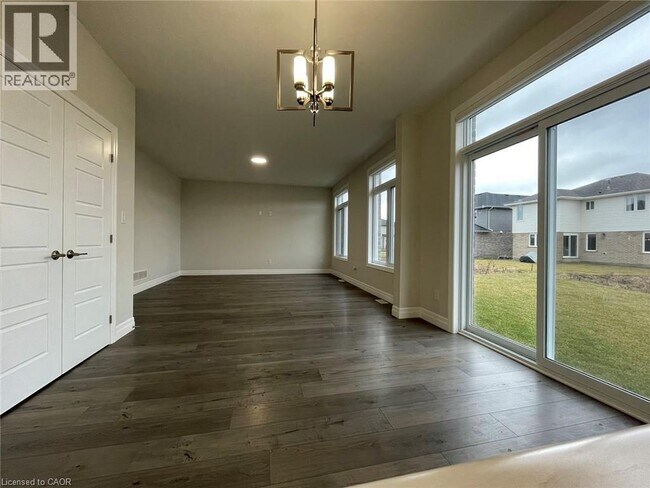 Photo - 131 Aspen Pkwy