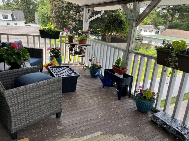 Photo - 127 Jefferson St Unidad 2