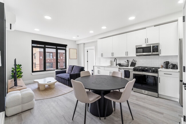 Living room A - 80 Romaine Ave