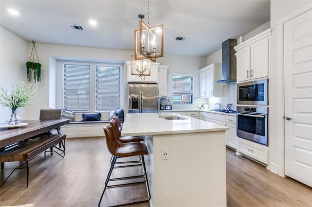 Photo - 8209 Laflin Ln