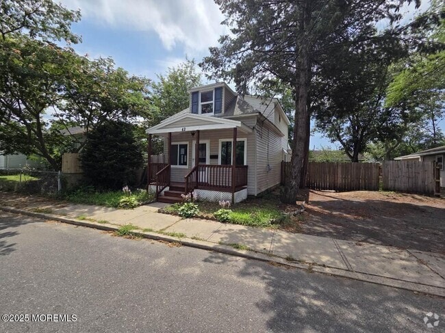 Building Photo - 42 Linton Pl Rental