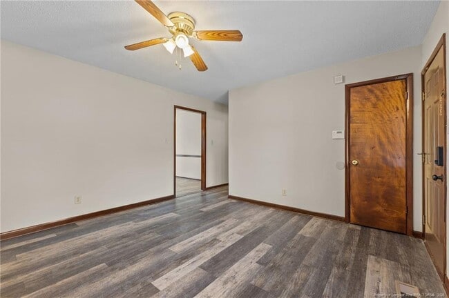 Photo - 6673 Vaughn Rd