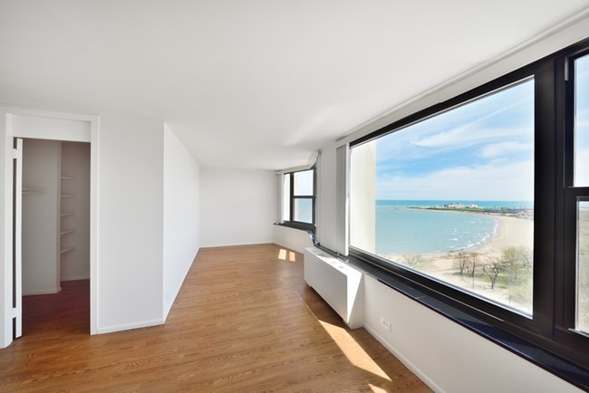 Photo - 7447 S South Shore Dr