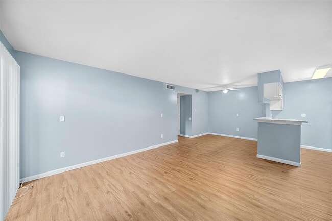 Photo - 6415 S Lake Houston Pkwy Unit 502