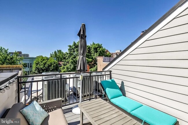 1823 S St NW Unit 4