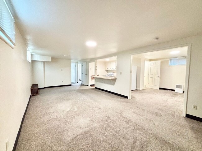 Photo - 19 E Garfield St Unit B