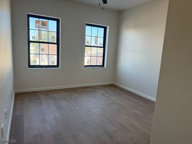 Photo - 188 Heckel St Apartamento Unidad 2